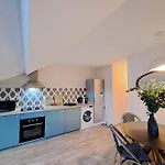 Zuerich, Cozy Reims