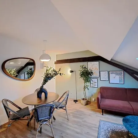 Zuerich, Cozy Reims